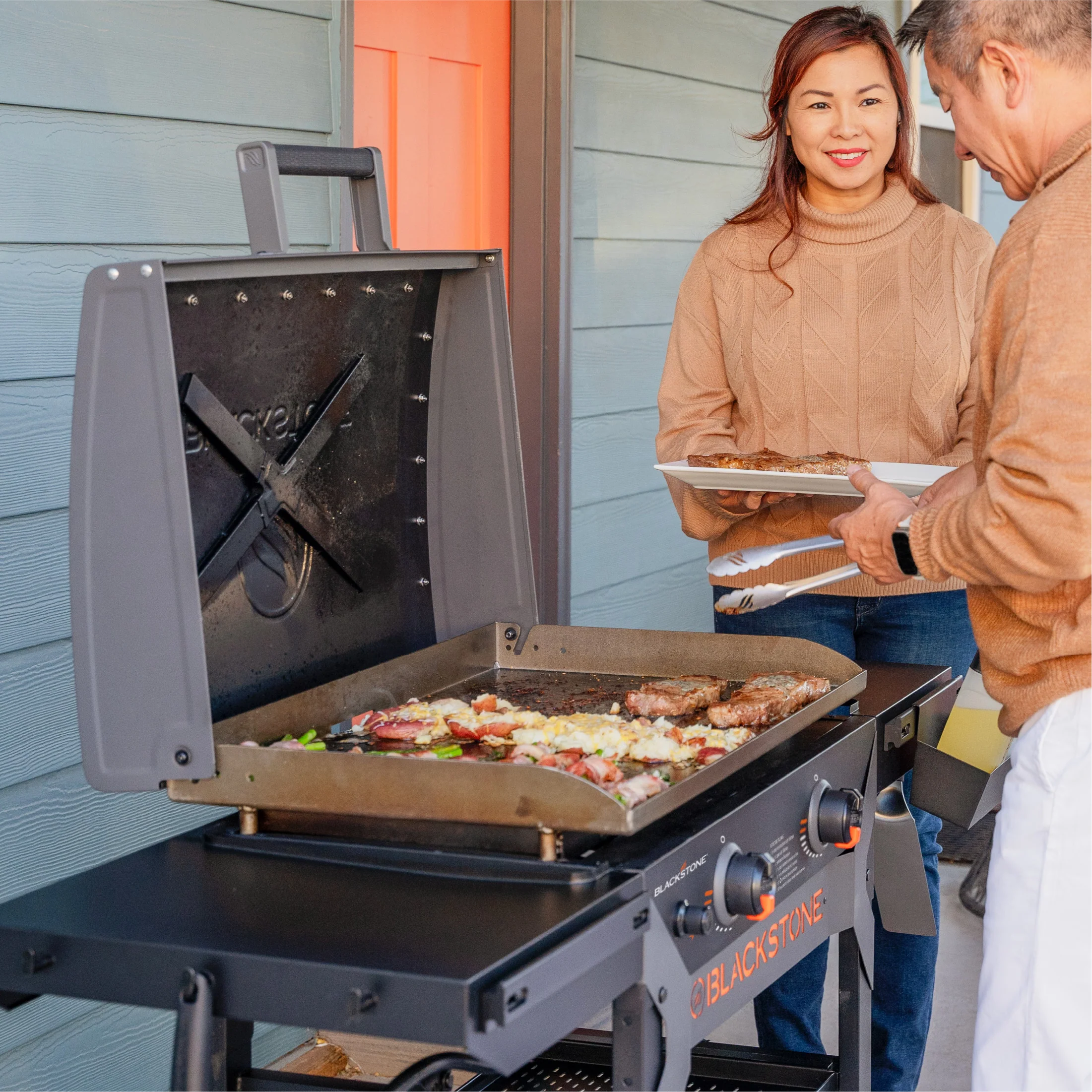 28" Iron Forged Griddle Station with Hood - Image 7