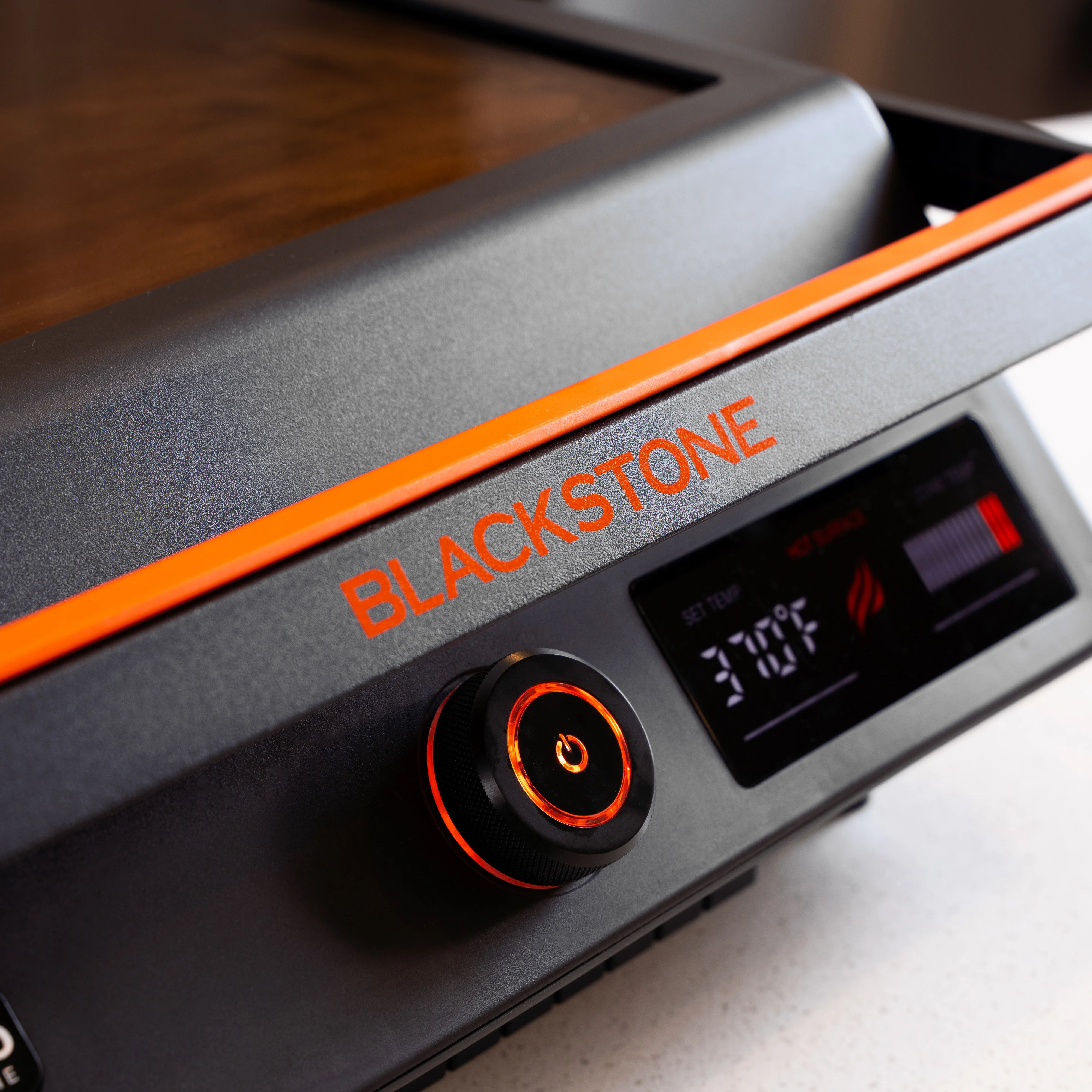 E-Series 17" Tabletop Electric Griddle - Image 6